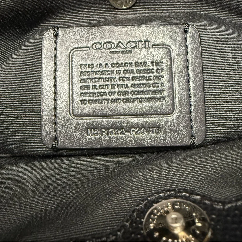 Coach Christie Carryall Satchel Small Black/Pink/White Edging w/Hangtag - Picture 12 of 13